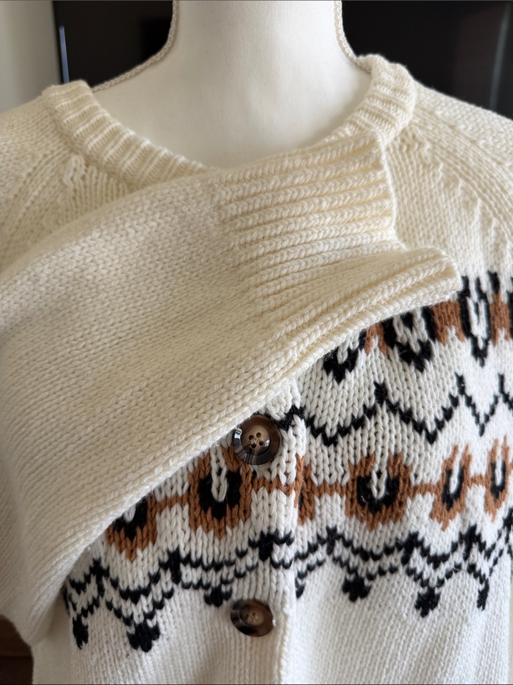 Cream Patterned Button-Front Cardigan Sweater - Picture 3 of 7